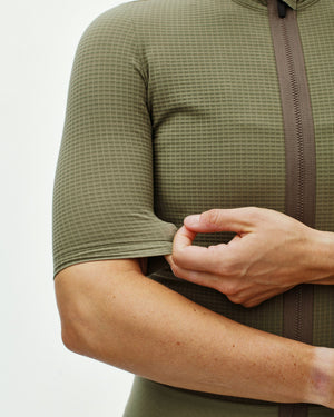 Women's Escapism Jersey - Light Olive — 5